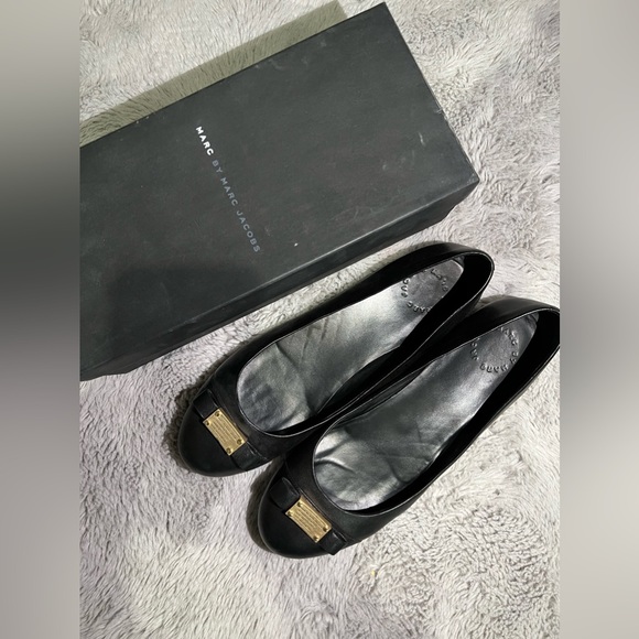 Marc by Marc Jacobs Flats - Picture 2 of 3